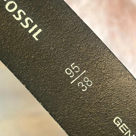 Fossil Vintage Men's Black Leather Belt Size 38 - Picture 7 of 7
